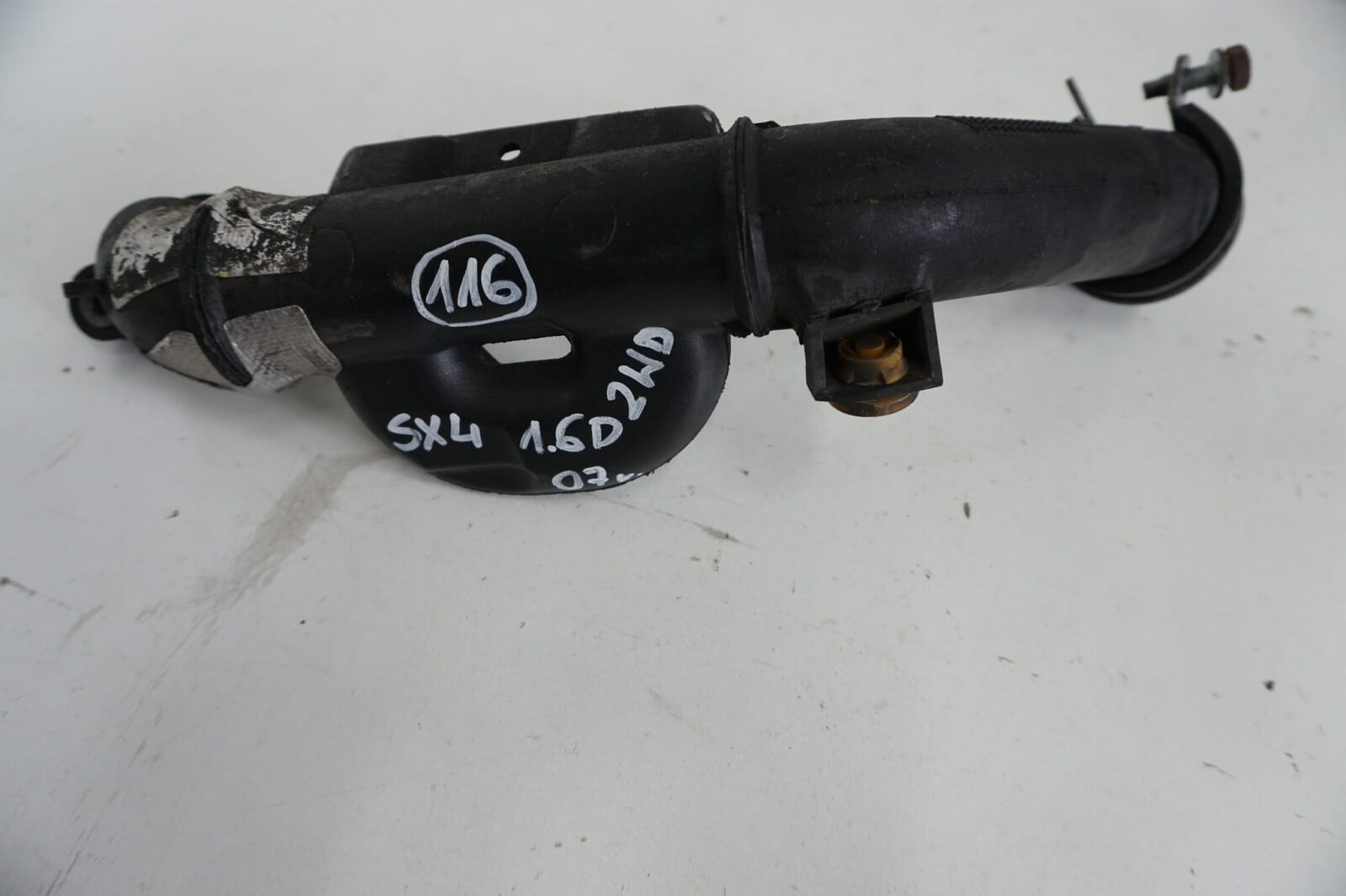 Suzuki Sx-4 2007r 1.6 Diesel Przewód Rura Powietrza 9653778480