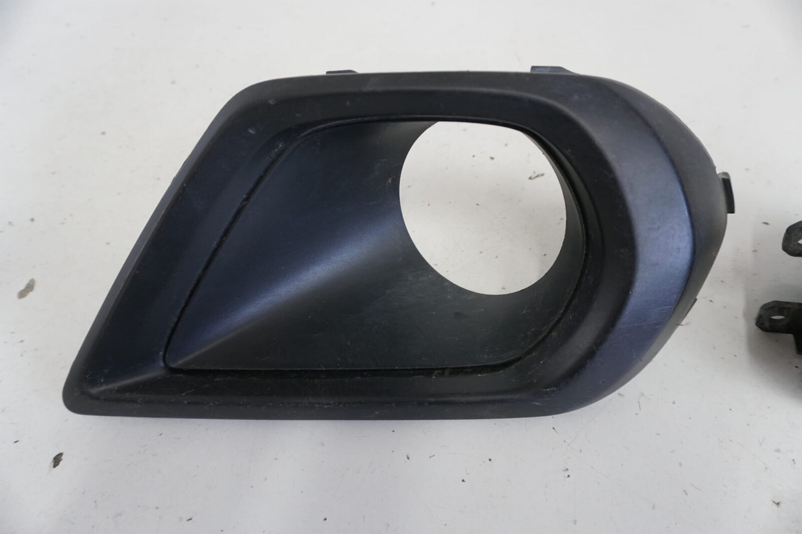 Subaru Forester Sj 2015r Halogen Zaślepka Ramka Halogenu 84503fj000 57731-G020 (NR 69) - obrazek 3