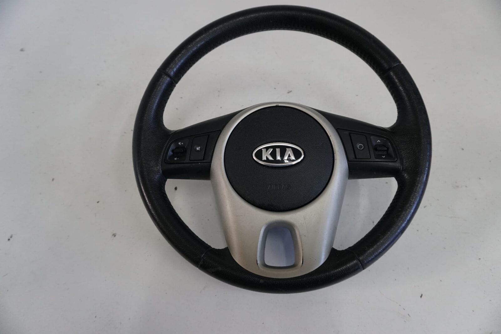 Kia Venga 2010r Kierownica Multifunkcyjna Skóra Poduszka Airbag