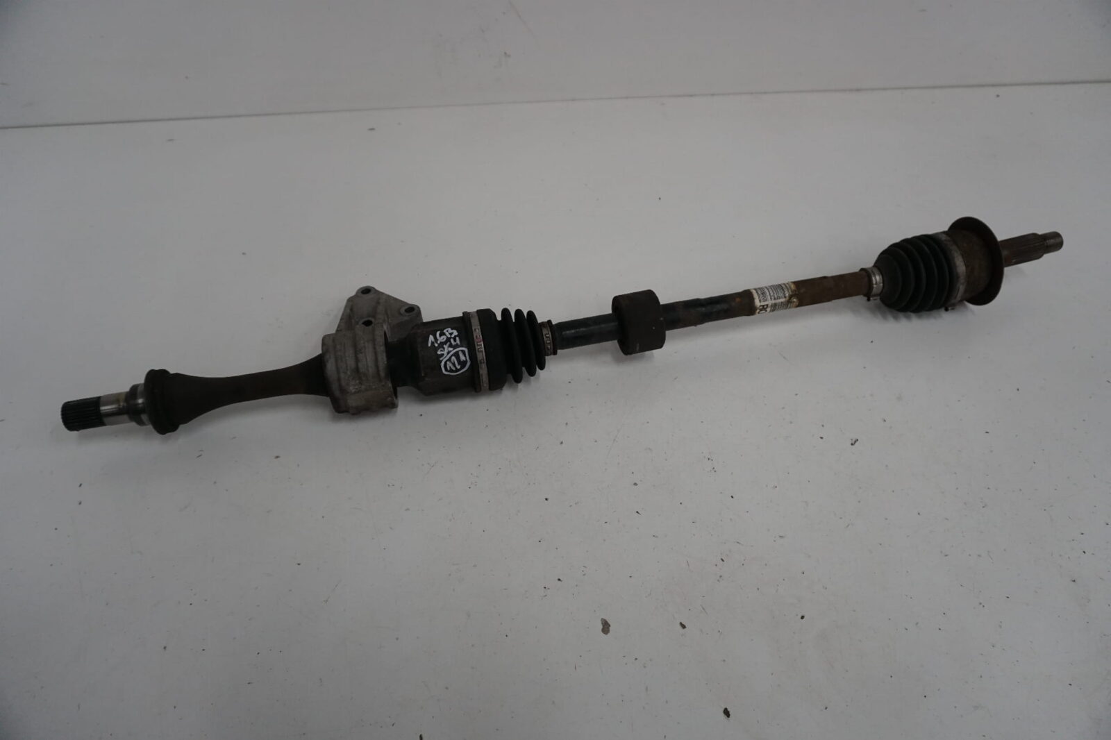 Suzuki Sx-4 1.6b 2011 Lift Półoś Prawa Długa Podpora 44101-55lc0 (NR 121)