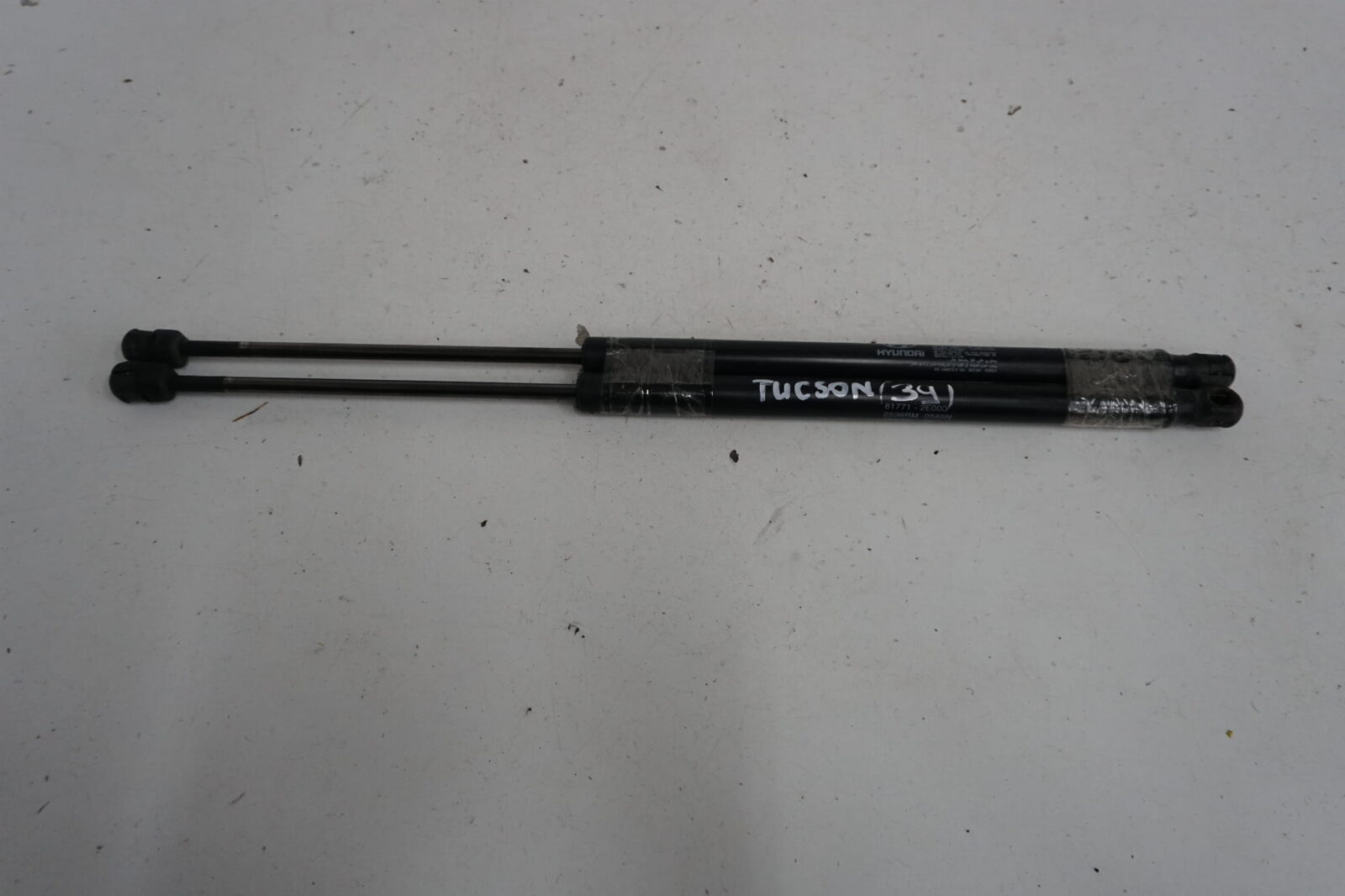 Hyundai Tucson I Siłowniki Teleskopy Tylnej Klapy 81771-2e000
