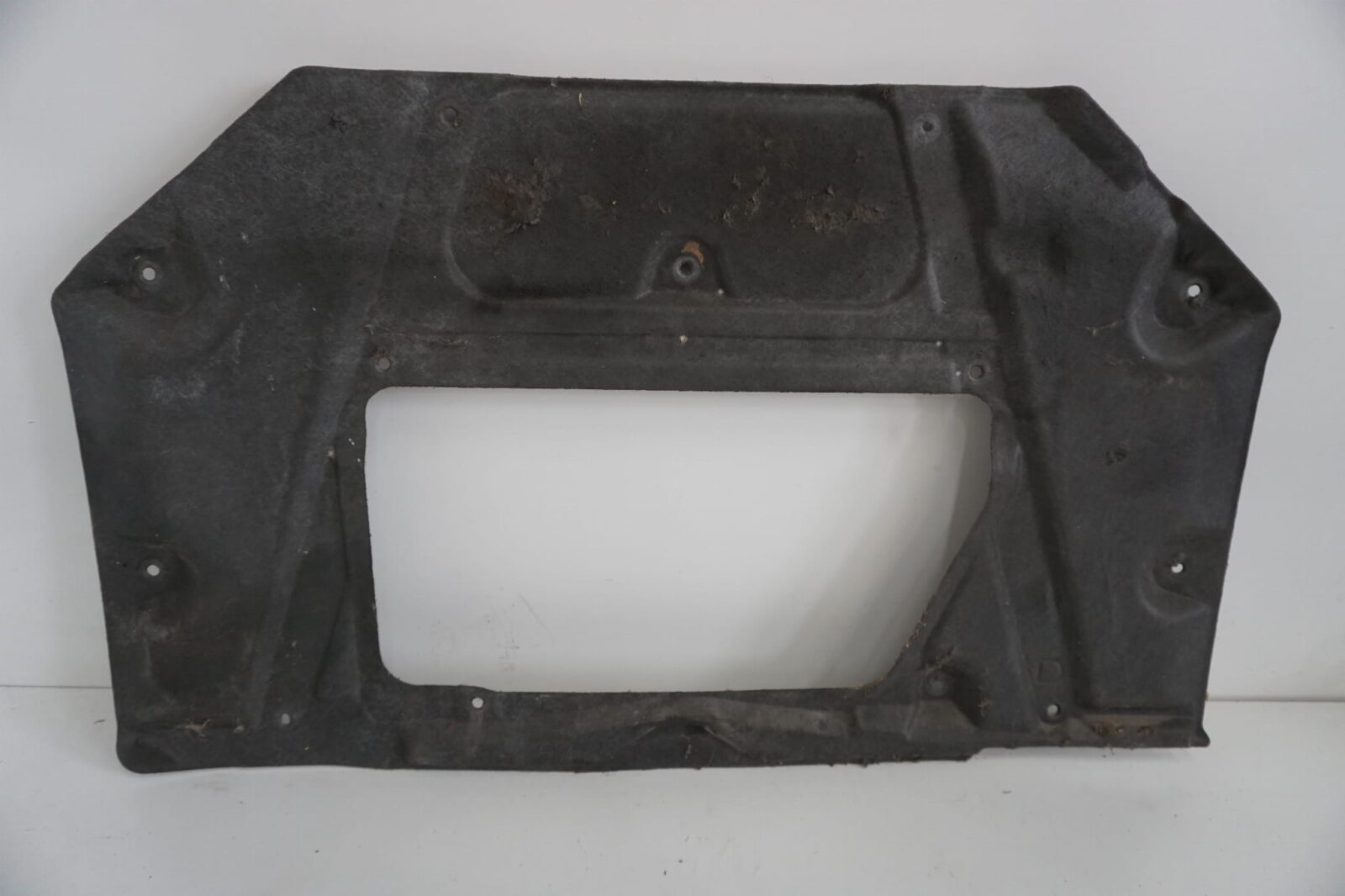 Subaru Outback III 2008r 2.0diesel Wygłuszenie Maski Podbitka