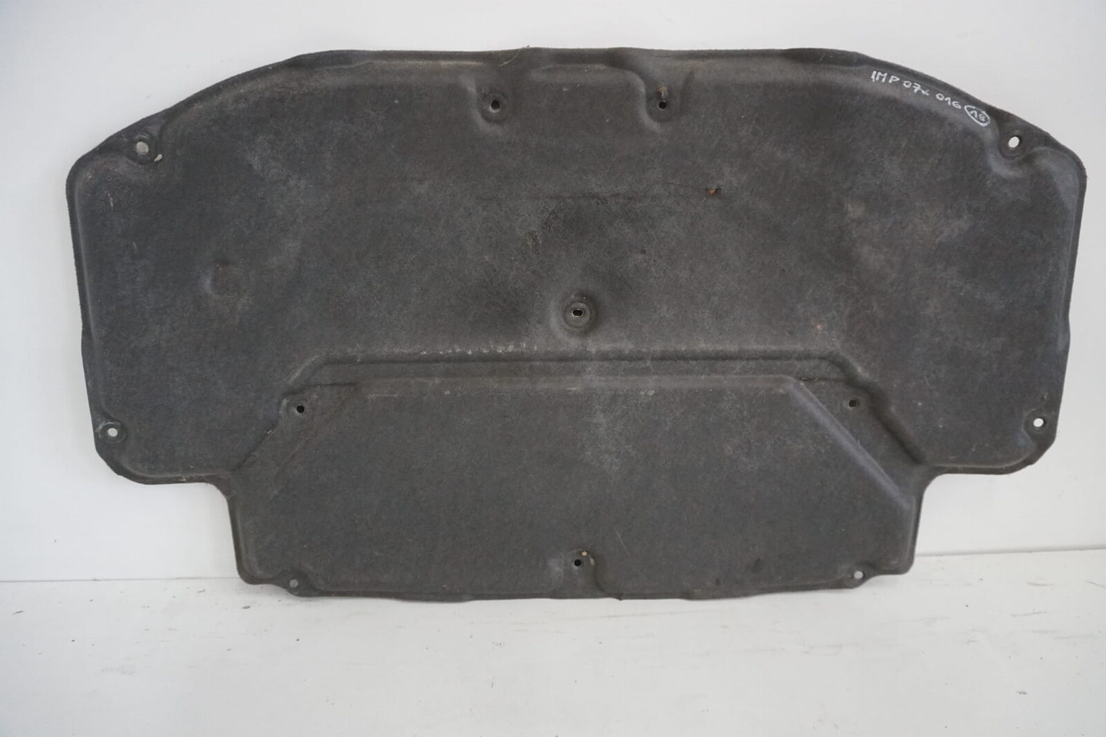 Subaru Impreza Gd 2007r 2.0b Wygłuszenie Maski Podbitka (NR 18)