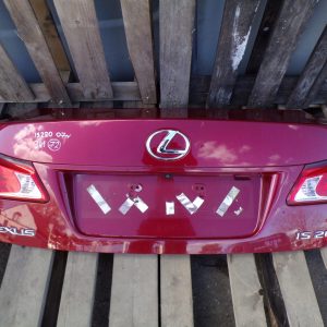 Lexus Is220 Is250 II Klapa Bagażnika 3r1 Lampa 6440153122
