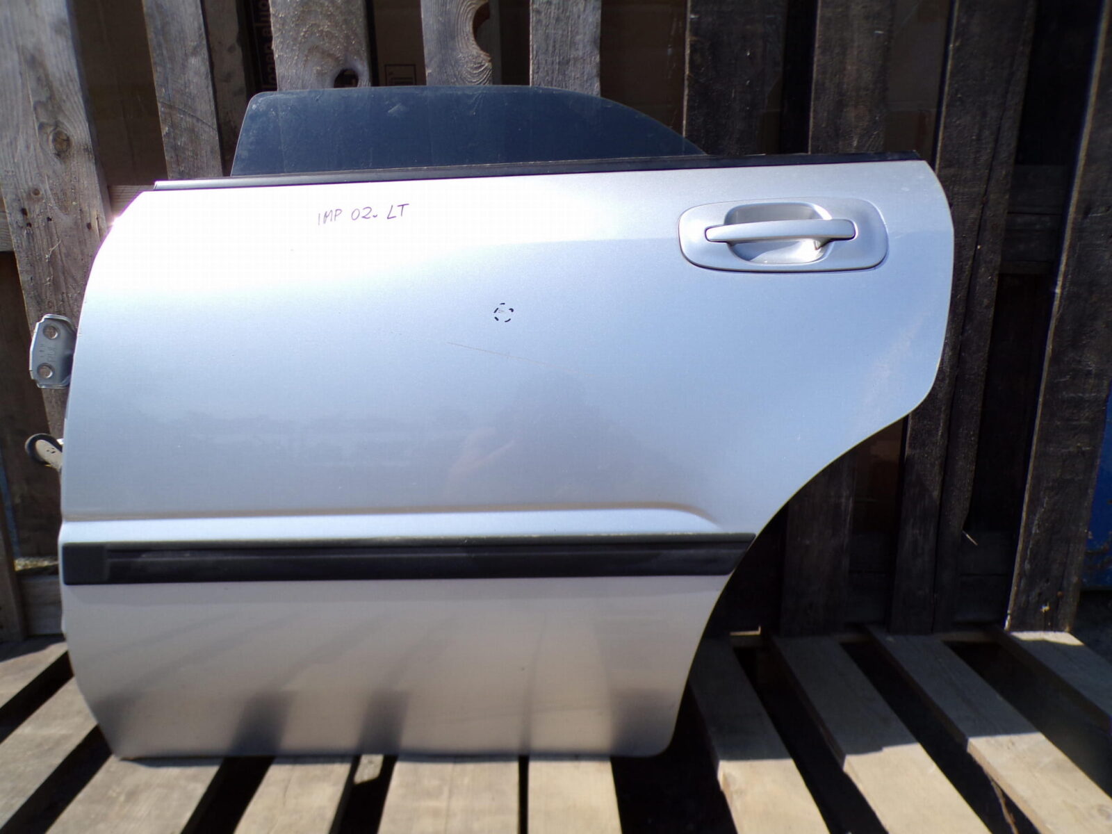 Subaru Impreza Gg Kombi Drzwi Lewe Tylne 01g