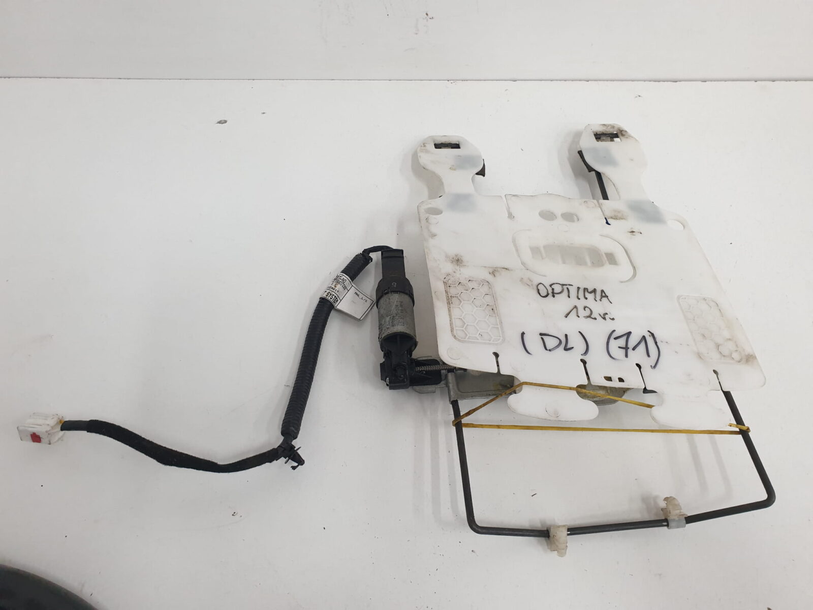 Kia Optima III 2012r Silniczek Fotela Mata Lędźwiowa 88380-2t010 982675-104