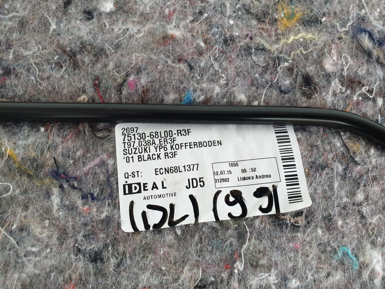 Suzuki Swift Mk7 Mata Podłoga Dywan Wykładzina Bagażnika 75130-68l00-R3f - obrazek 4