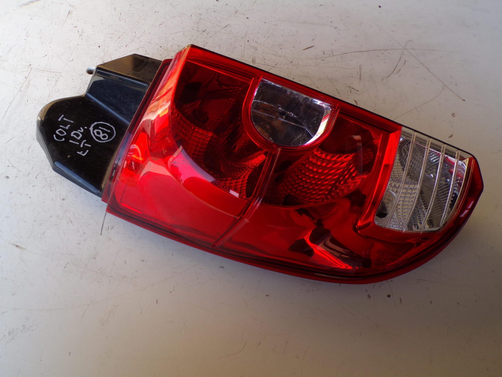 Mitsubishi Colt VI Lift Lampa Prawa Tylna