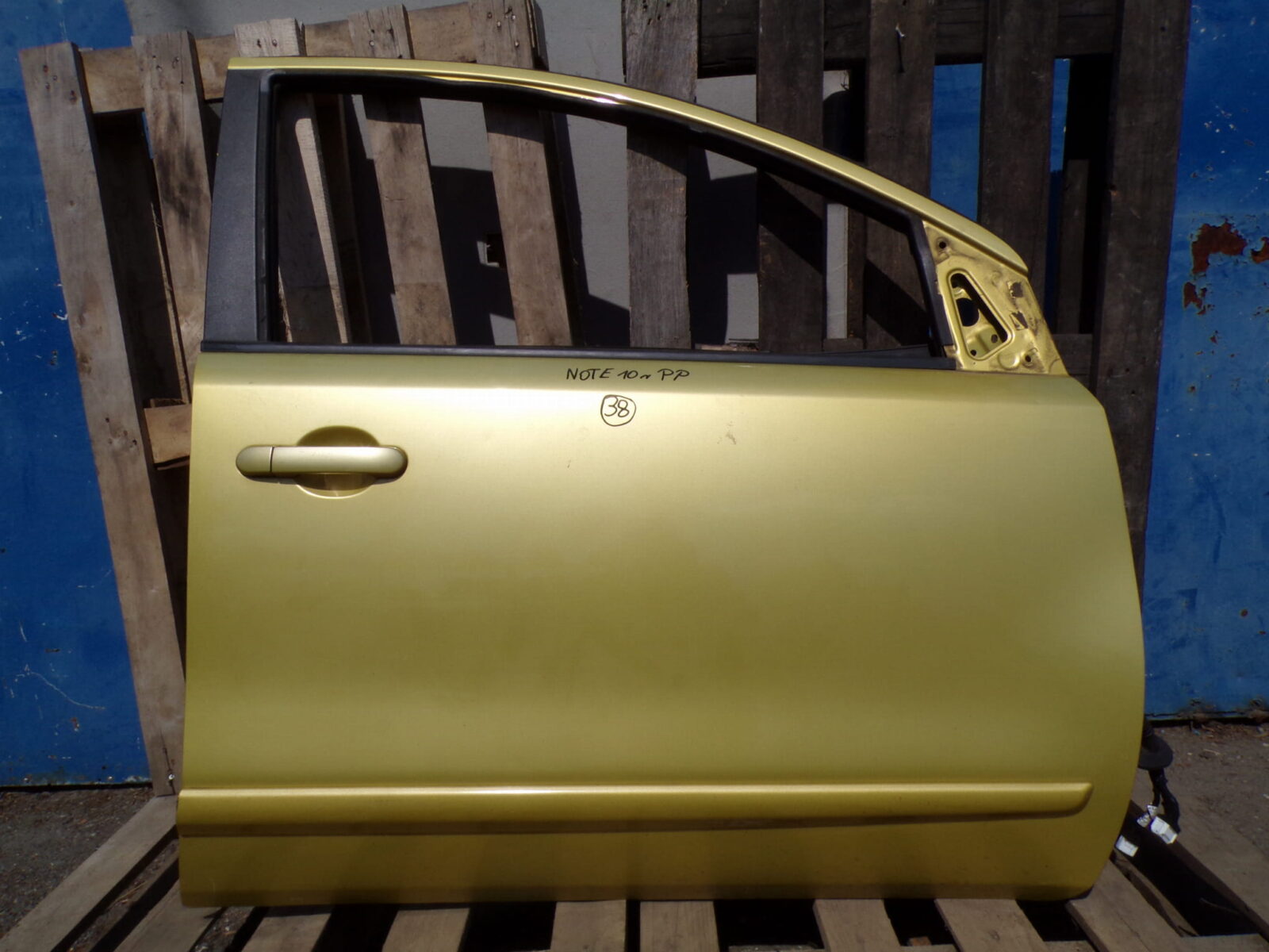 Nissan Note E11 2010R Drzwi Prawe Przednie H01529U0M0 kod lakieru e42