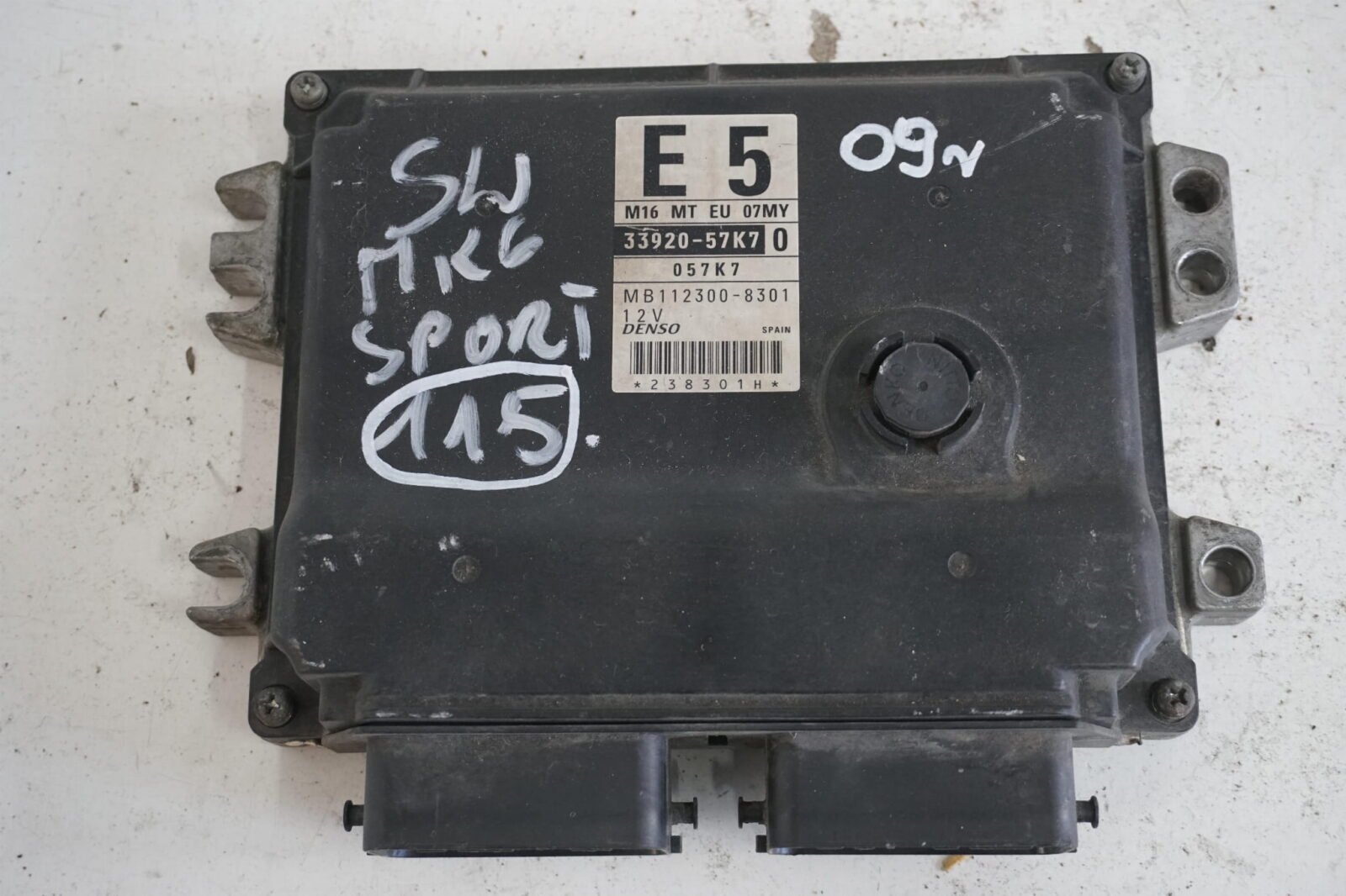 Suzuki Swift Mk6 III Sport Sterownik Silnika 39920-57k70 057k7
