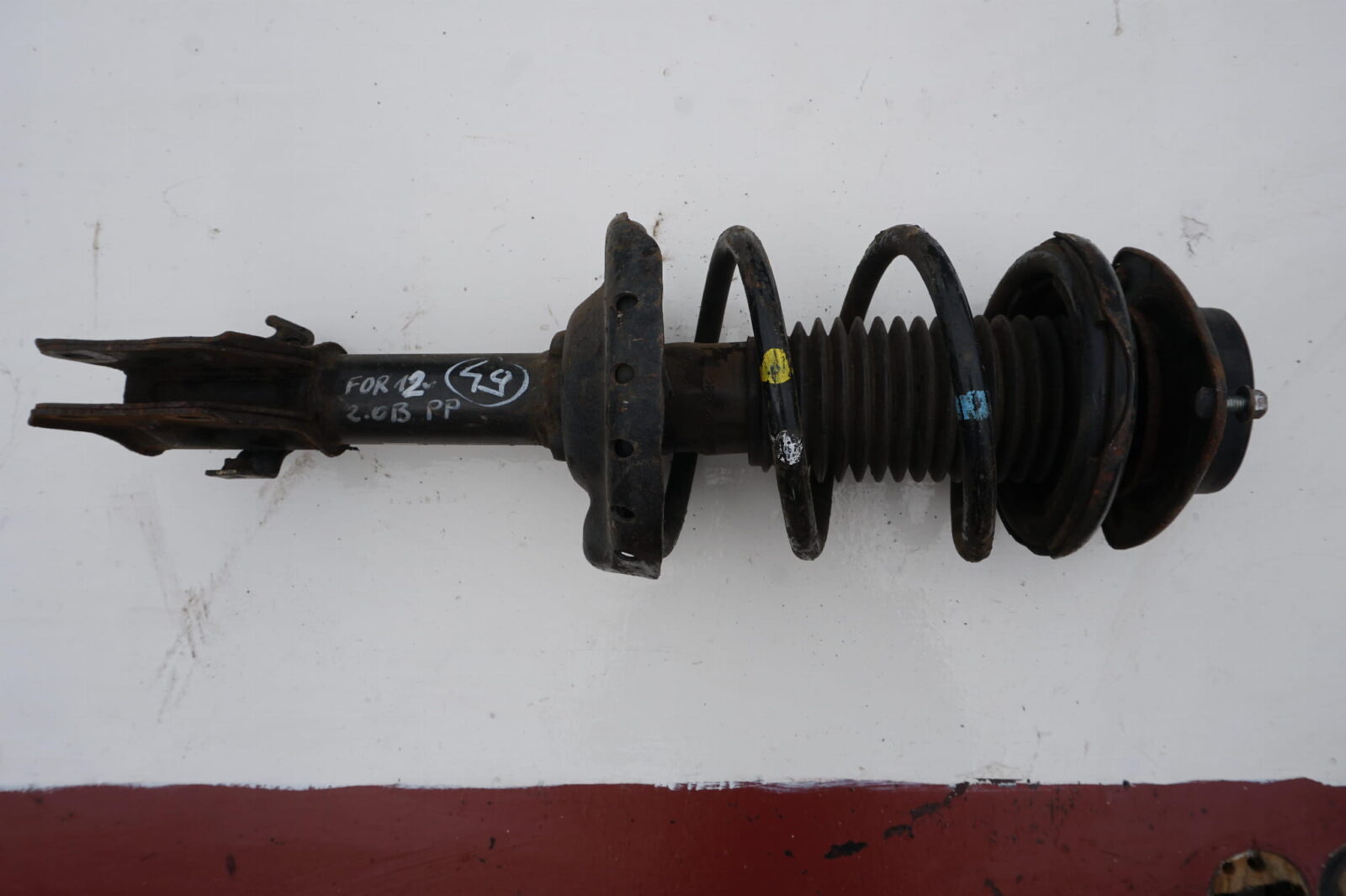 Subaru Forester Sh III Amortyzator Prawy Przedni 20310SC100