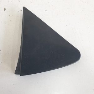 Toyota Yaris II Osłona Plastik Trójkąt Błotnika Nakładka Prawa 60117-0d060