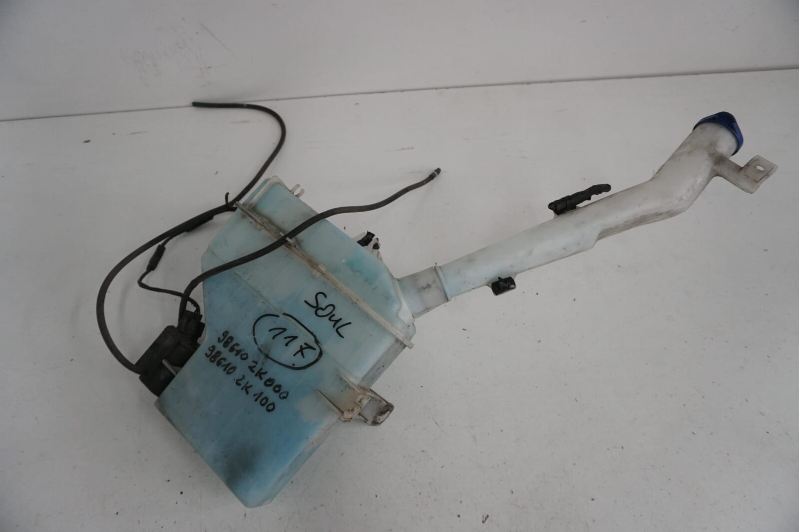Kia Soul 2011r Zbiornik Płynu Do Spryskiwaczy 98610-2k000 98610-2k100