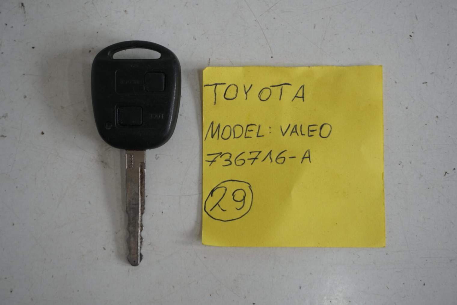 Toyota Corolla E12 Kluczyk Valeo 736716-A