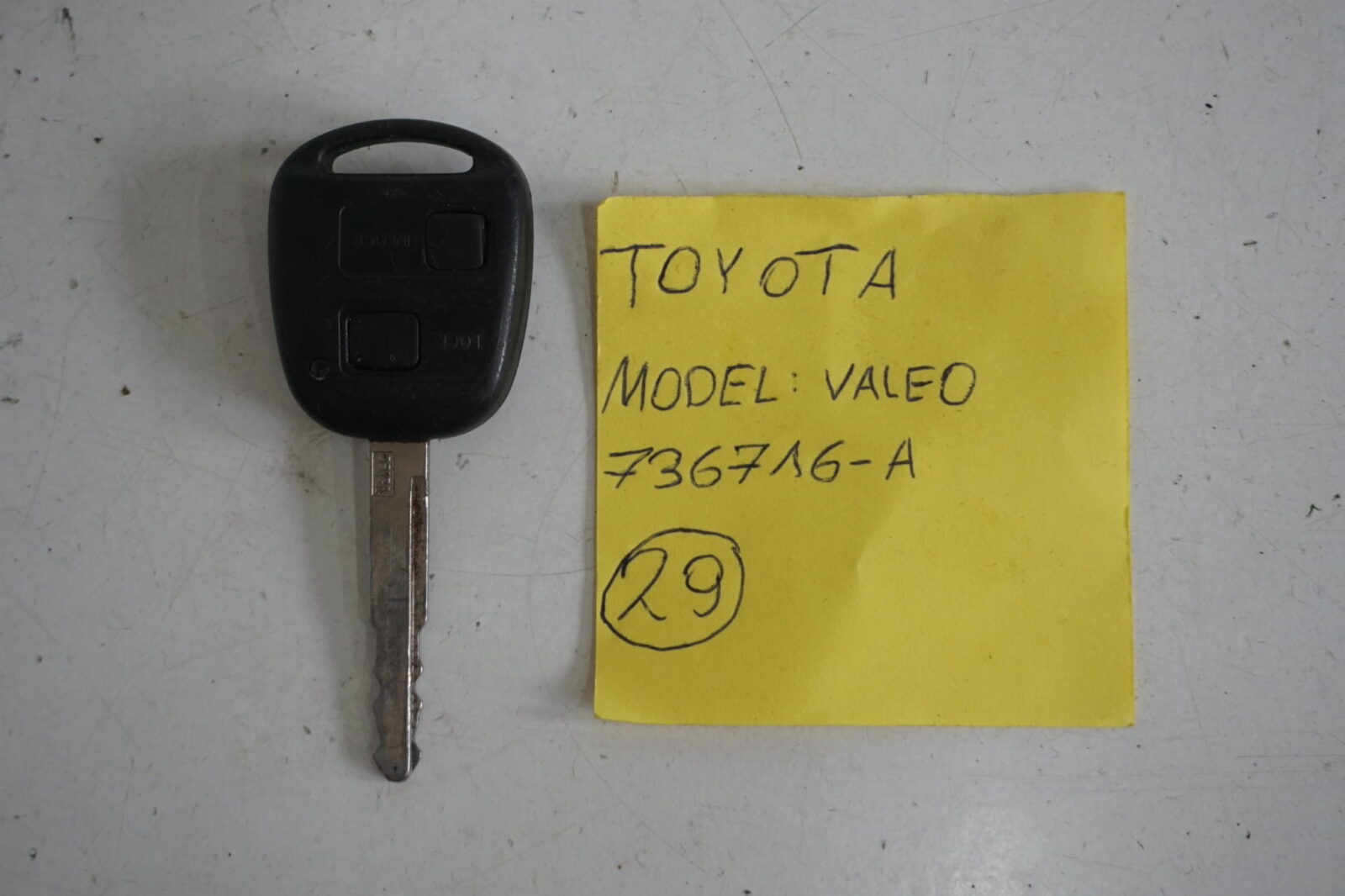 Toyota Corolla E12 Kluczyk Valeo 736716-A