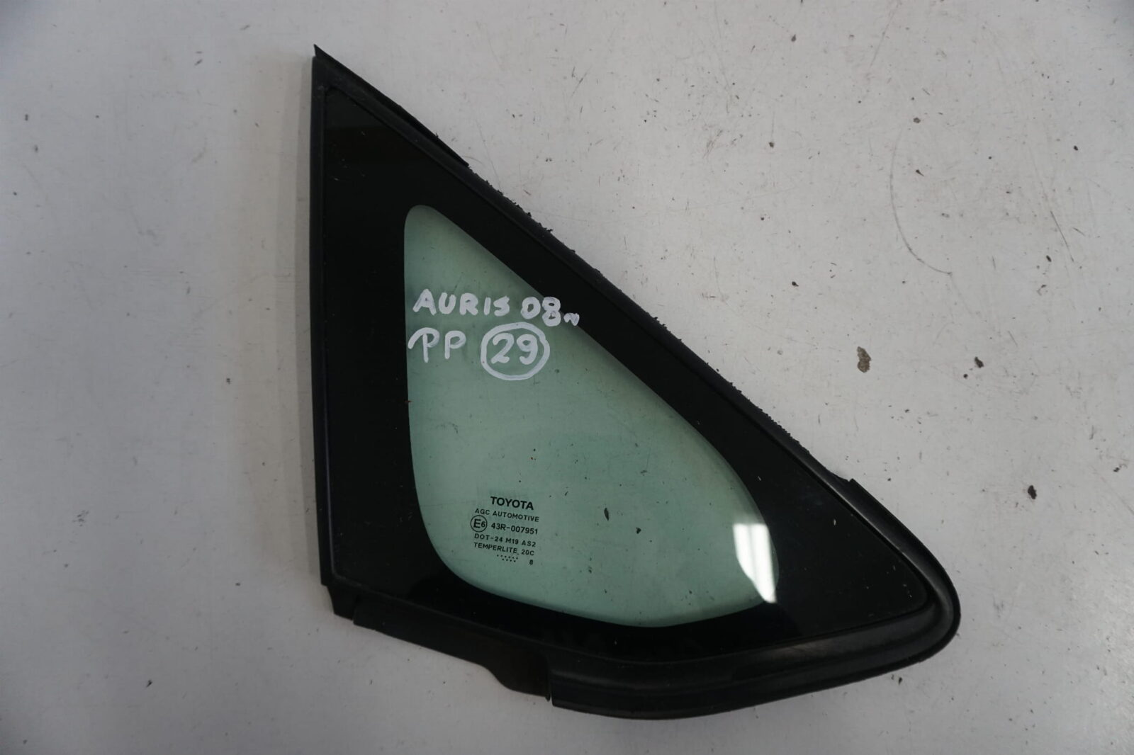 Toyota Auris 2008r Szyba Karoseryjna Prawa Przednia