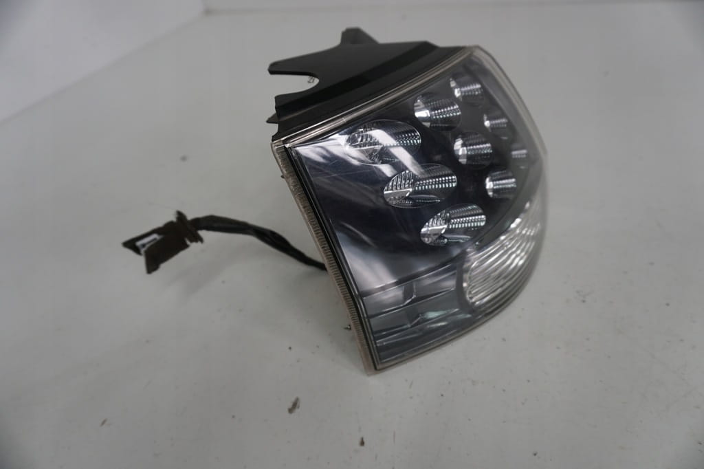 Mitsubishi Outlander II Lampa Lewa Tylna Nr.42