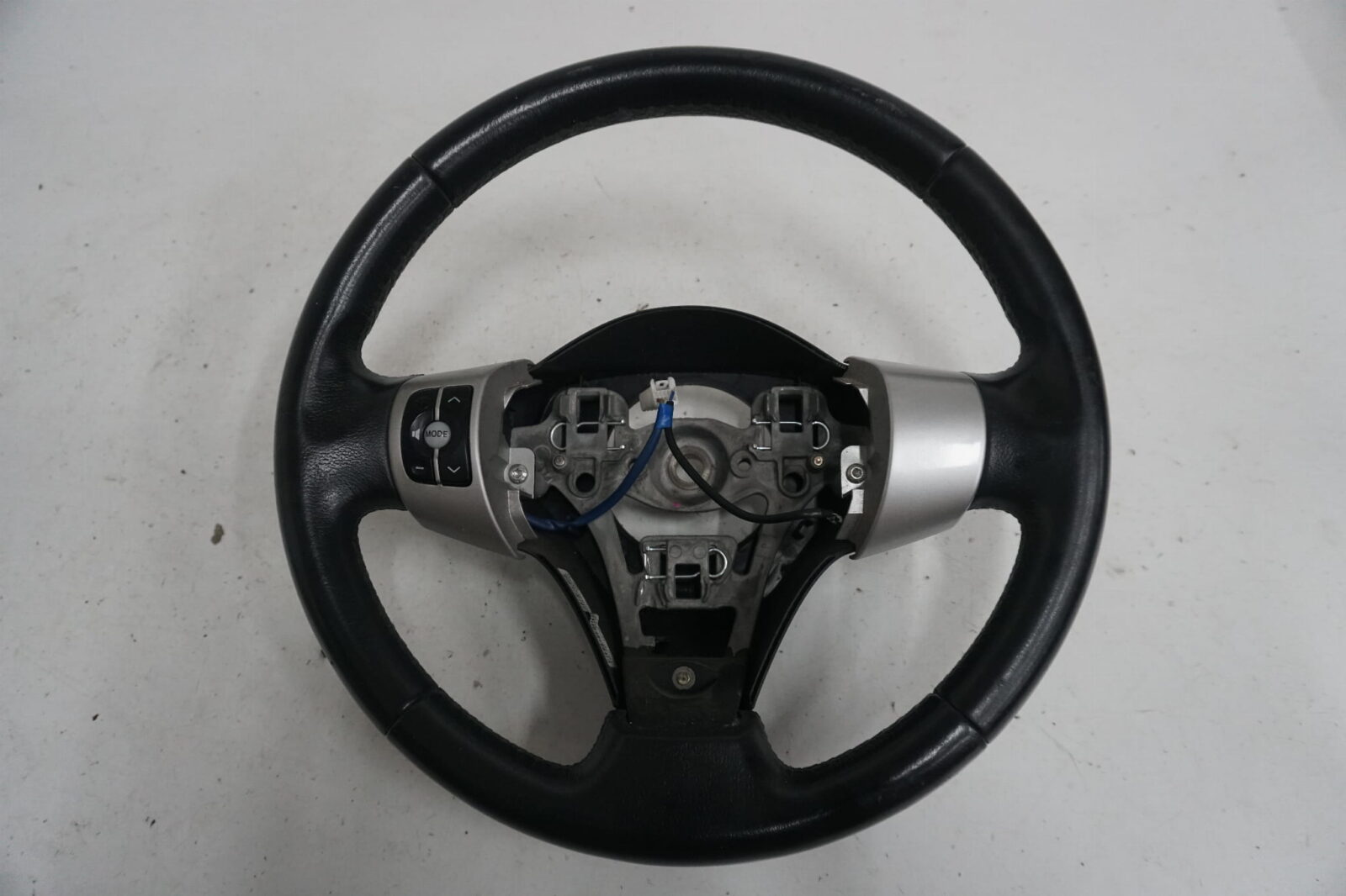Toyota Yaris II Kierownica Skórzana 305460899fka-Ad