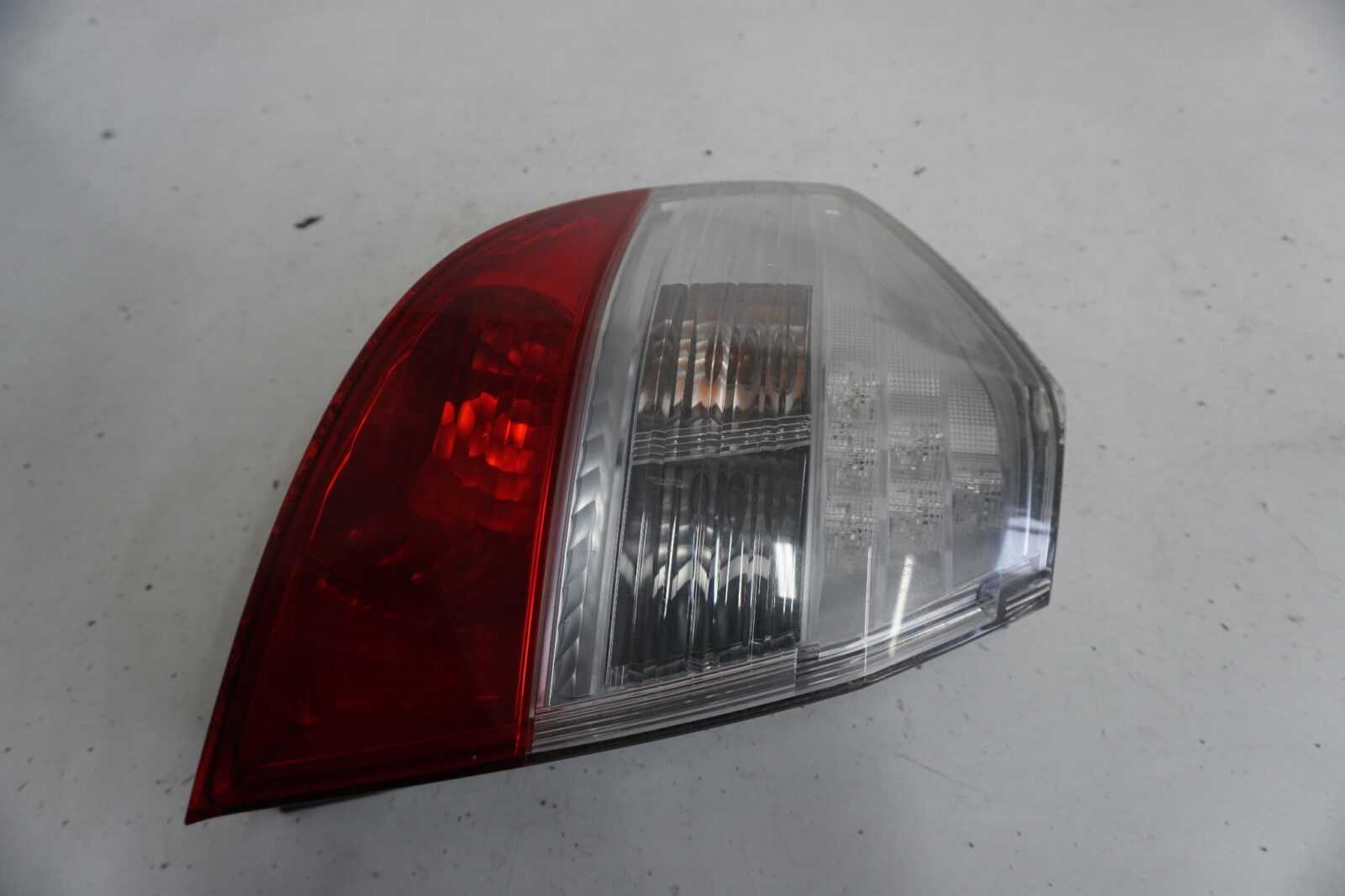 Honda Jazz III Lampa Lewa Tylna 33550tf0g01
