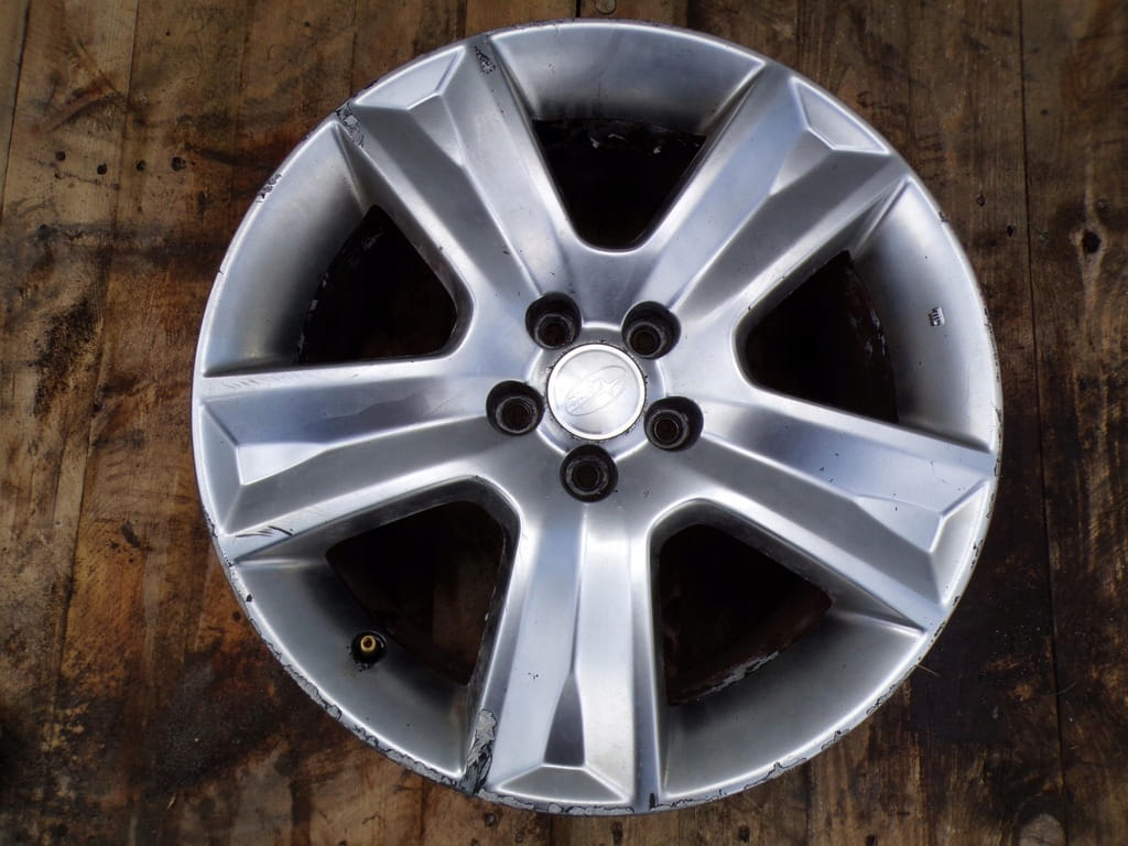 Subaru Outback III Felga 17x7jj Et48 5x100 Nr,55