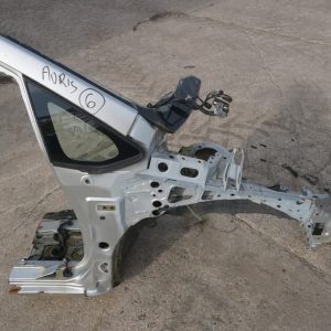 Toyota Auris I E15 Próg Słupek Podłużnica Prawa 01c