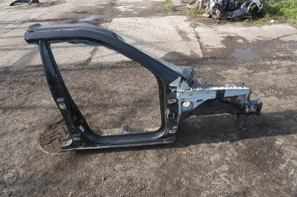 Kia Sportage II Podłużnica Próg Słupek Prawy 1k