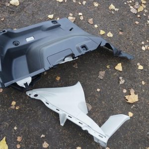 Subaru Impreza Liftback Gt Boczek Bagażnika Lewy