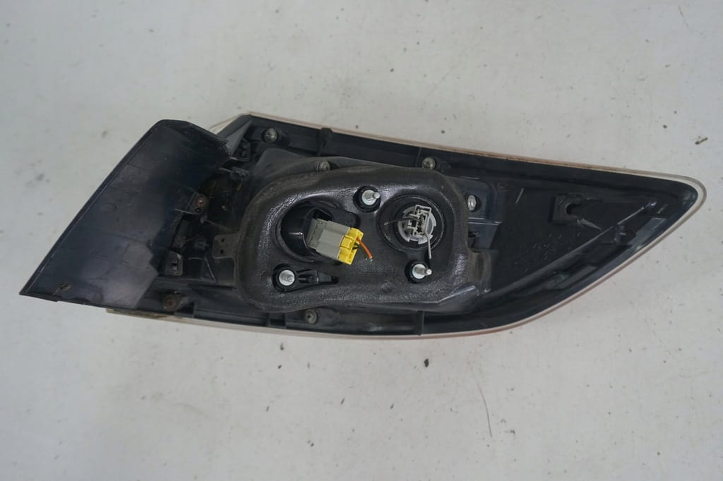 Mazda 3 Bl Sport 2008-2012r Lampa Lewa Tylna Nr.22 Bbn751160 - obrazek 6