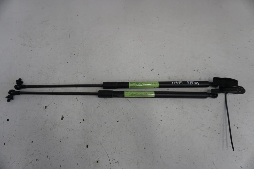 Subaru Impreza Liftback Gt Siłowniki Klapy Bagażnika