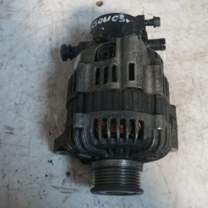 Hyundai Tucson 2005r 2.0d Alternator 37300-27012