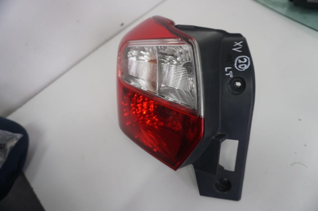 Subaru XV Gp Lampa Lewa Tylna - obrazek 2
