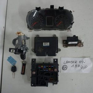 Mitsubishi Lancer VIII X Zestaw Startowy 1860a976