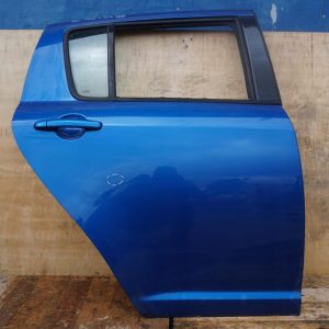 Suzuki Swift Mk6 III Drzwi Prawe Tylne Zcg Nr.86 Szyba