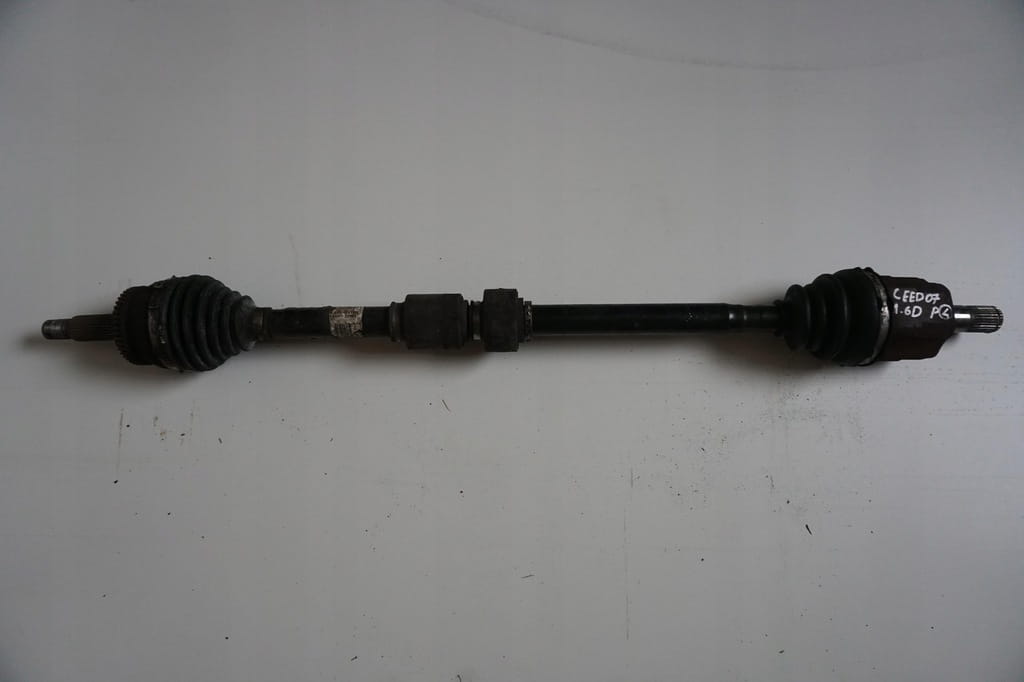 Kia Ceed I Ed 1.6d Półoś Prawa Przegub 49500-4h210 49500-1h210