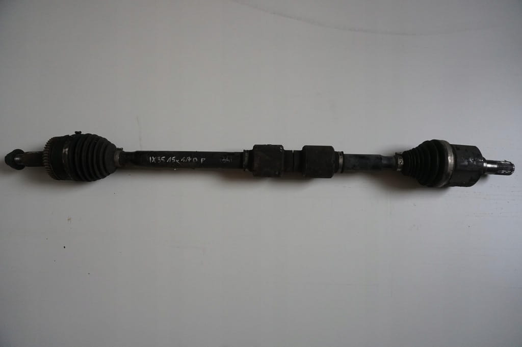 Hyundai IX35 Półoś Prawa Przegub Y930r 495012y930 1.7crdi