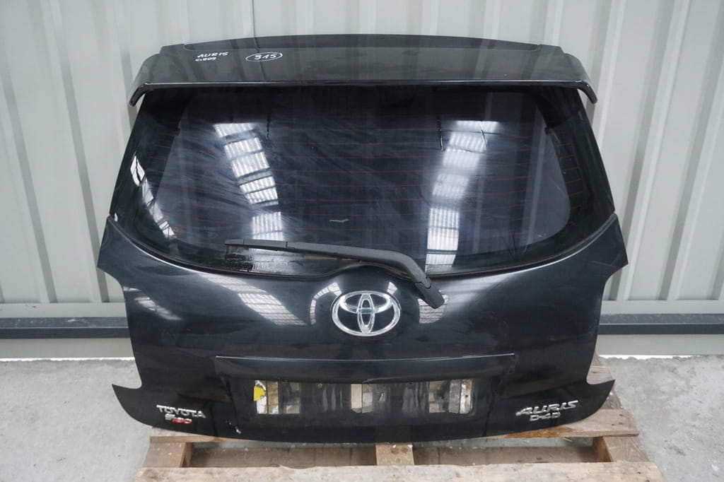 Toyota Auris I E15 Klapa Bagażnika 209 Szyba Spoiler
