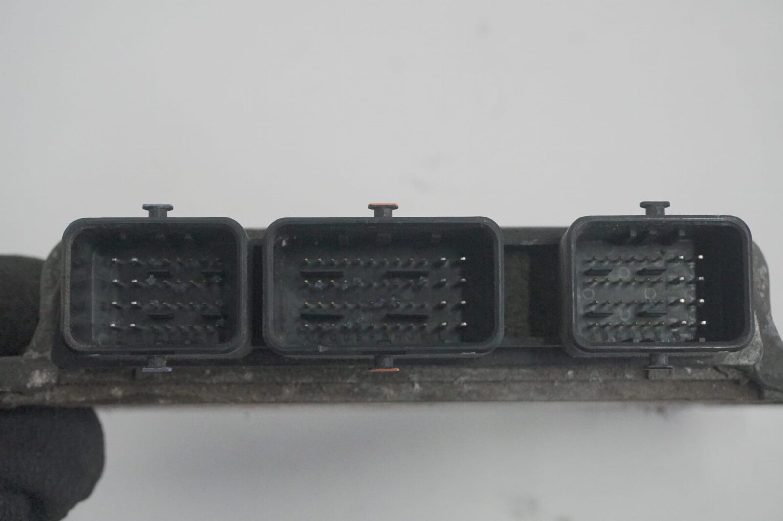 Nissan Note E11 Komputer Sterownik Silnika Mec93-050 - obrazek 3