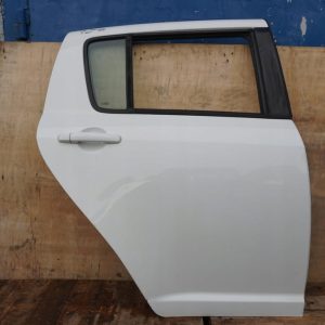 Suzuki Swift Mk6 III Drzwi Prawe Tylne 26u Nr.62