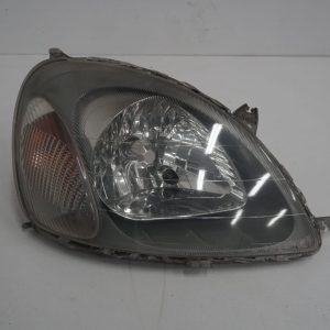 Toyota Yaris I Lampa Prawa Przednia Europa Nr.82