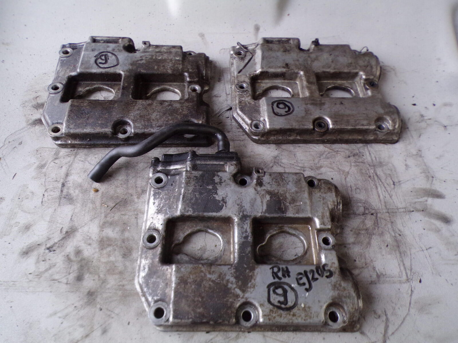 Subaru Impreza Forester 2.0t Ej205 Bez Avcs Pokrywa Zaworów Prawa 13264aa251