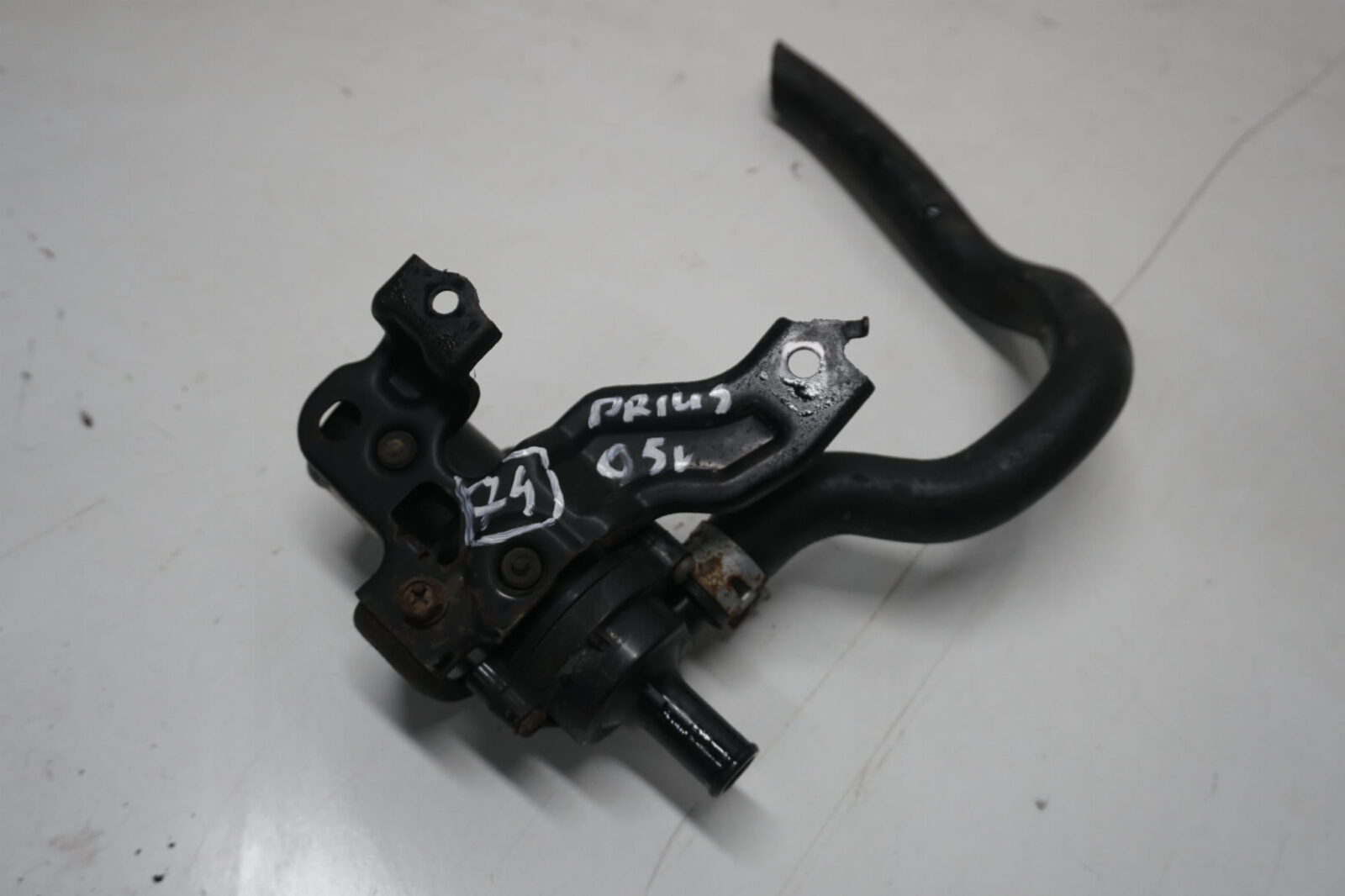 Toyota Prius II Pompa 064100-0951