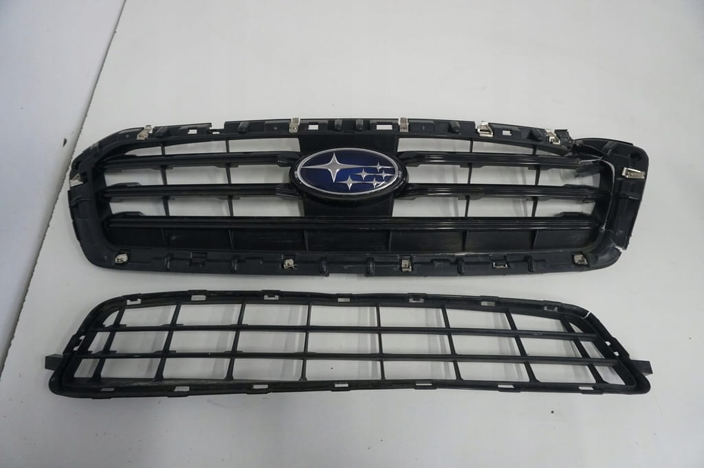 Subaru Levorg Atrapa Grill Emblemat Kratka 57731va090 91121va091 2016rok