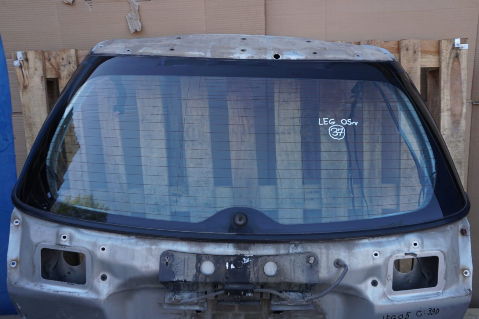 Subaru Legacy IV Outback Bl Szyba Tylna 2004-2009rok - obrazek 2