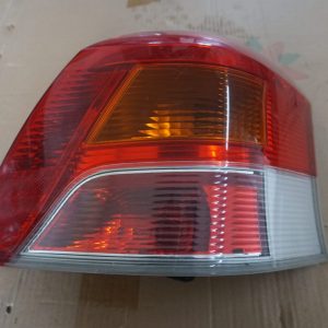 Toyota Yaris II Lift Lampa Tylna Prawa 2009rok Uk