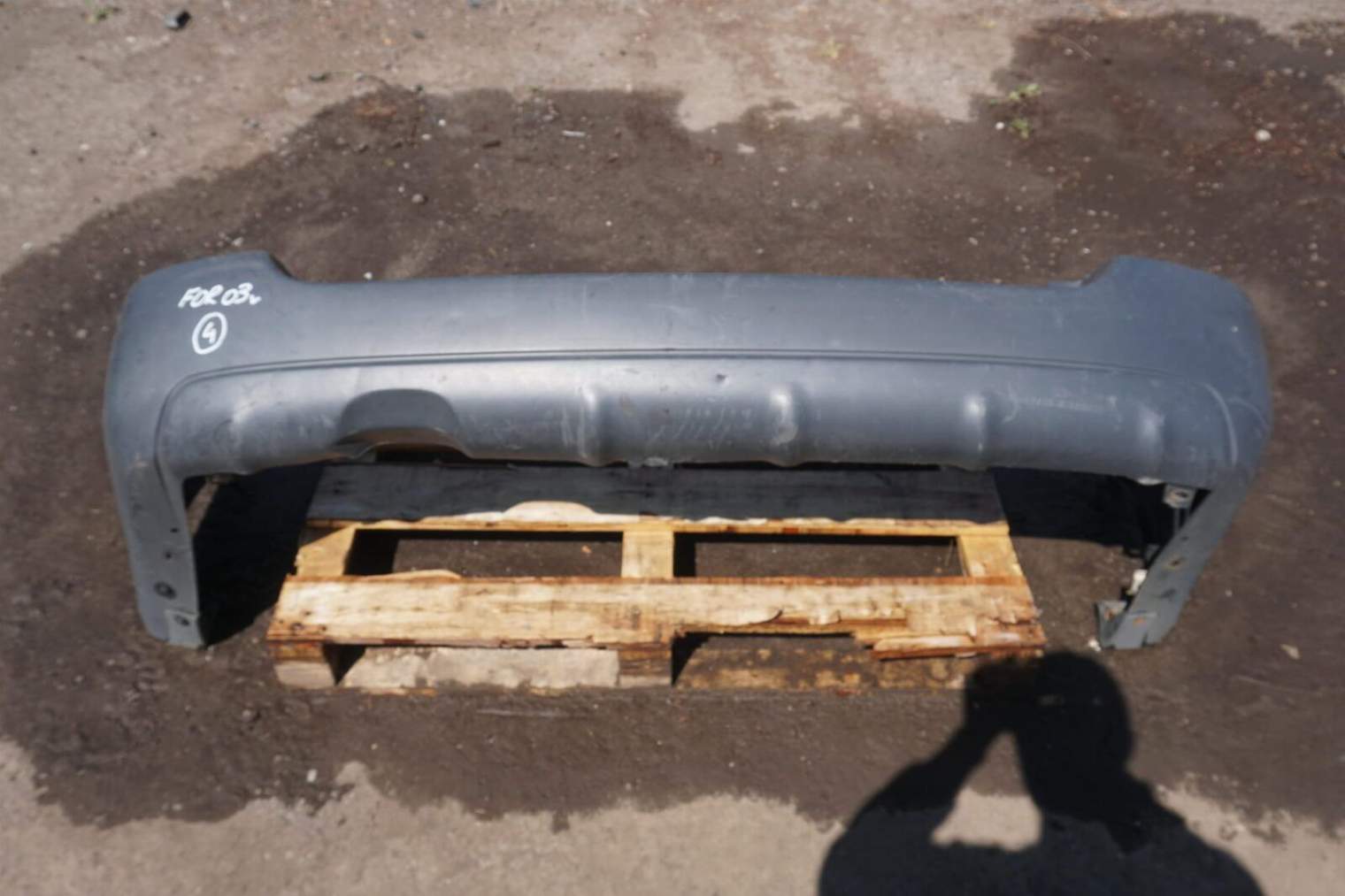 SUBARU FORESTER SG II ZDERZAK TYLNY 57704SA010 NR.4