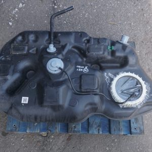 TOYOTA PRIUS III XW30 2009-2015R 1.8B HYBRYDA ZBIORNIK PALIWA 77111-0BJ00 ; 7700147120