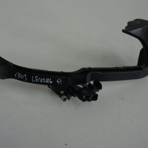 SUBARU LEVORG LISTWA POD LAMPE PRAWA 57707VA000