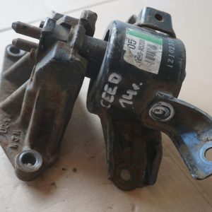 HYUNDAI I30 II PODUSZKA SILNIKA 21830-A5200