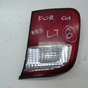 Subaru Forester 2000 2002r Lampa Lewy Tył