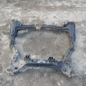 Hyundai Coupe 2004r Belka Zawieszenia Przedniego